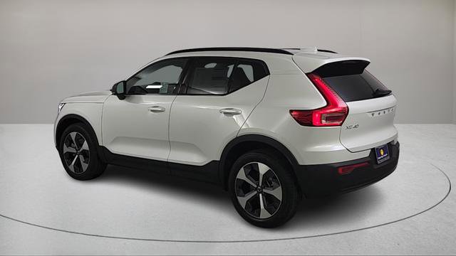 Certified 2026 Volvo XC40 B5 Plus w/ Protection Package Premier AWD/4WD image 6