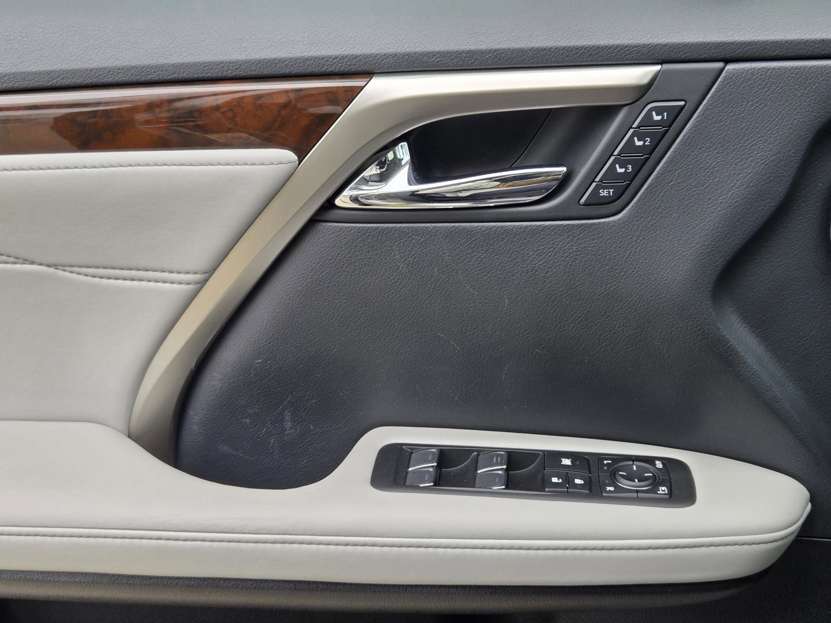 Used 2019 Lexus RX 350 FWD w/ Navigation Package image 22