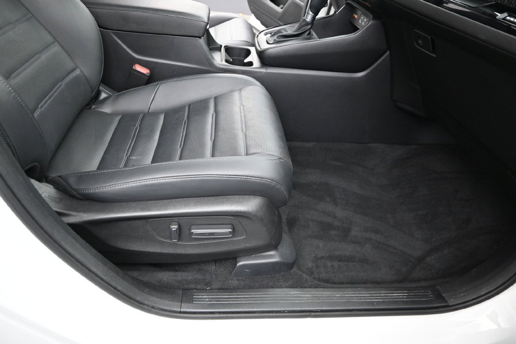 Used 2023 Honda CR-V EX-L image 11
