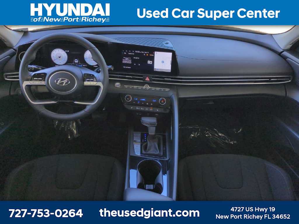 Certified 2023 Hyundai Elantra SEL w/ Convenience Package FWD image 13