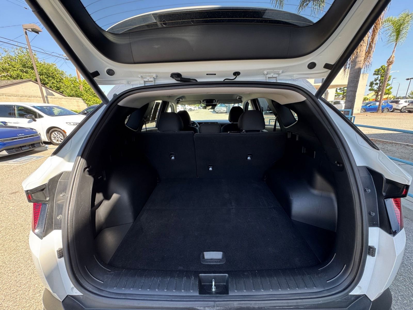 Used 2025 Hyundai Tucson SEL FWD image 33