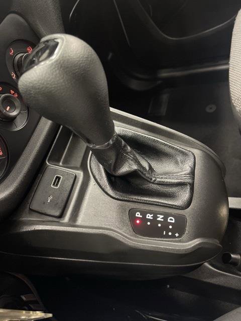 Used 2021 RAM ProMaster City Tradesman FWD image 22