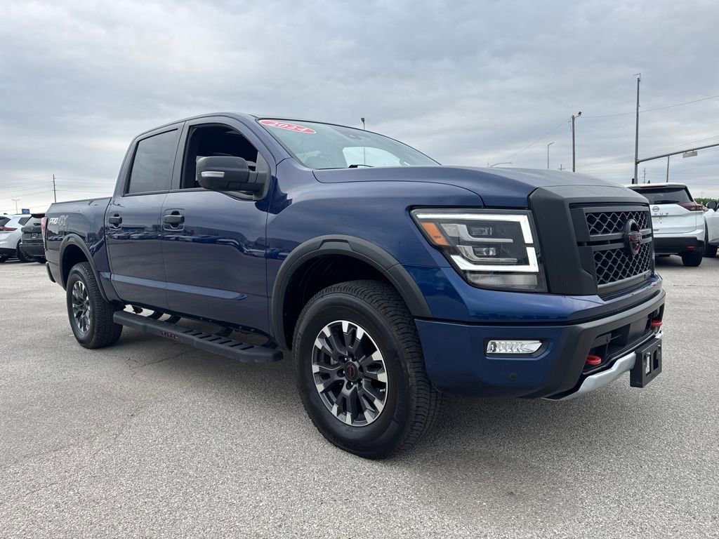 Used 2024 Nissan Titan PRO-4X w/ Pro-4x Convenience Package image 8