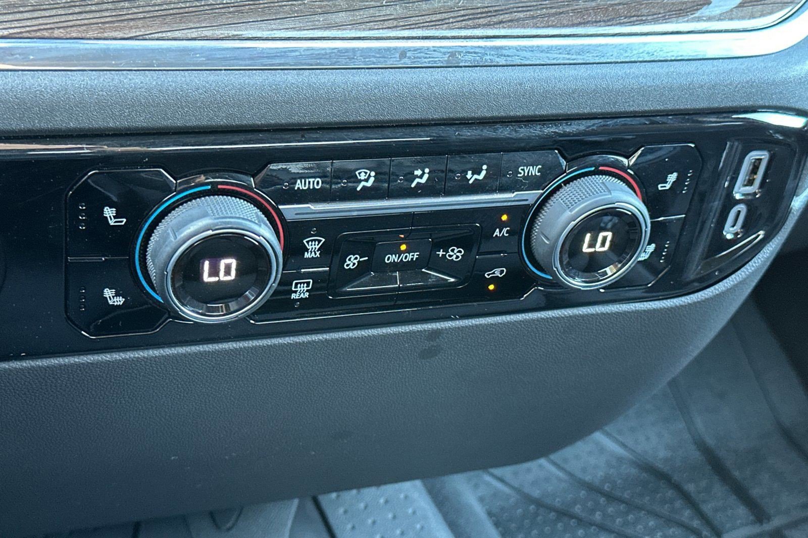Certified 2023 Chevrolet Silverado 1500 LT RWD image 19