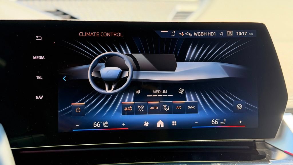 New 2026 BMW X1 xDrive28i w/ Technology Package AWD/4WD image 19