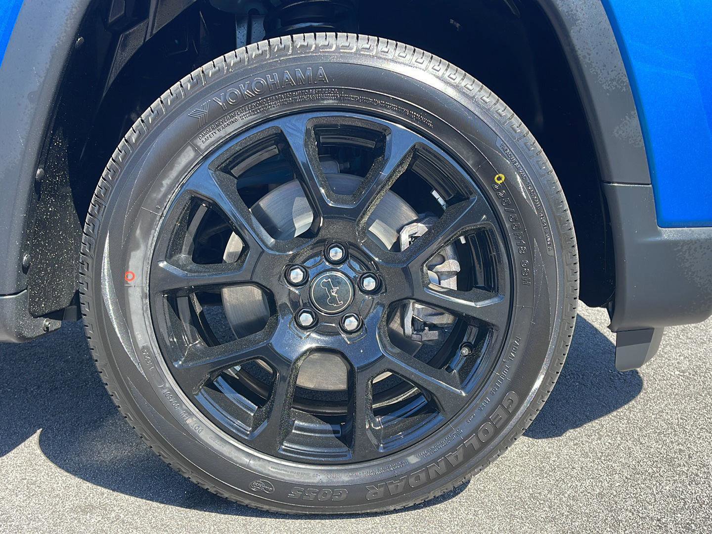 Used 2025 Jeep Compass Latitude w/ Altitude Special Edition image 9