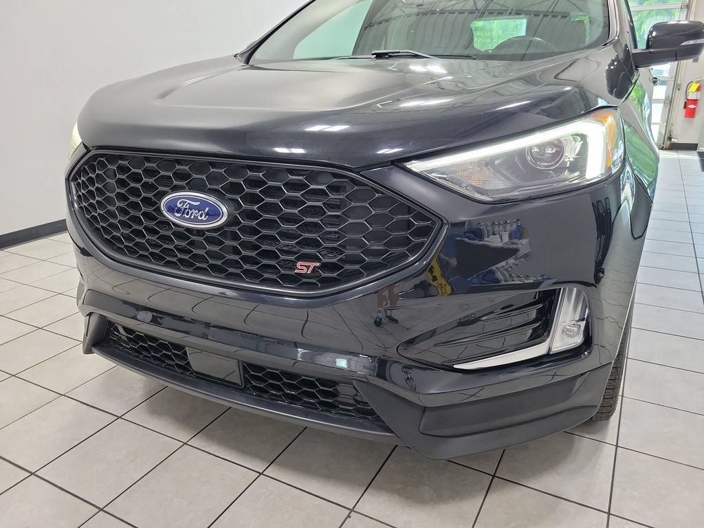 Used 2019 Ford Edge ST AWD/4WD image 25