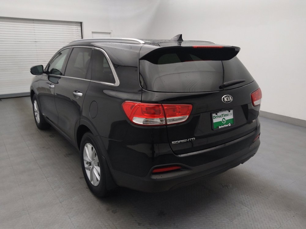 Used 2018 Kia Sorento LX image 5