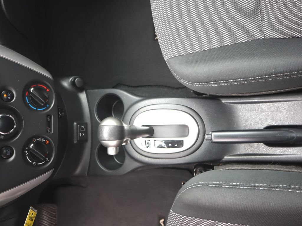 Used 2019 Nissan Versa SV FWD image 14