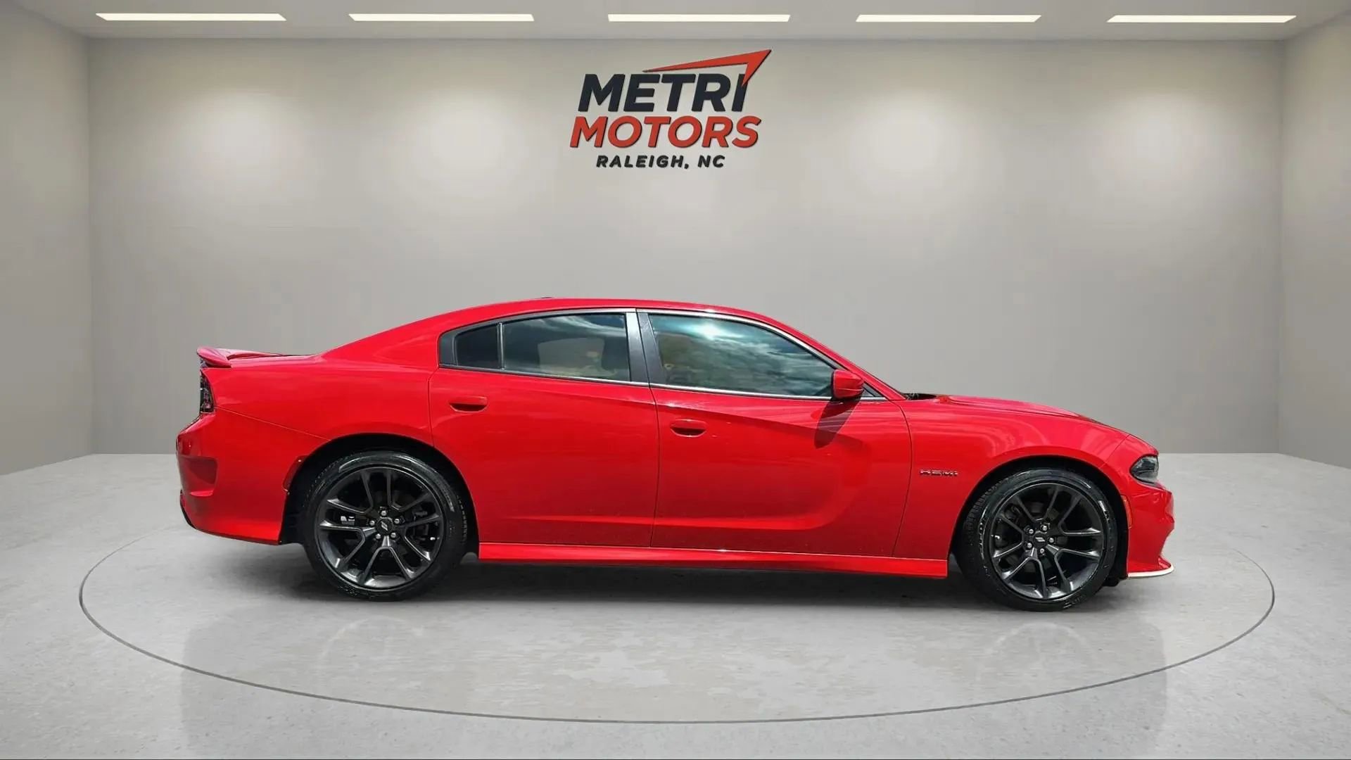 Used 2021 Dodge Charger R/T w/ Plus Group image 4