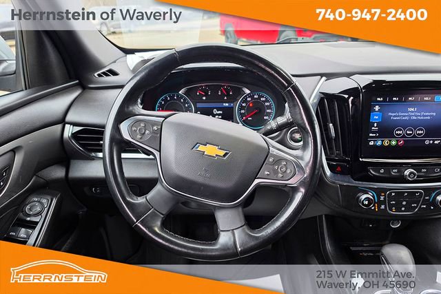Used 2023 Chevrolet Traverse LT FWD image 7