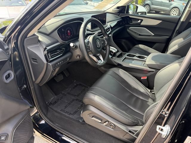 Certified 2025 Acura MDX w/ Technology Package FWD image 12