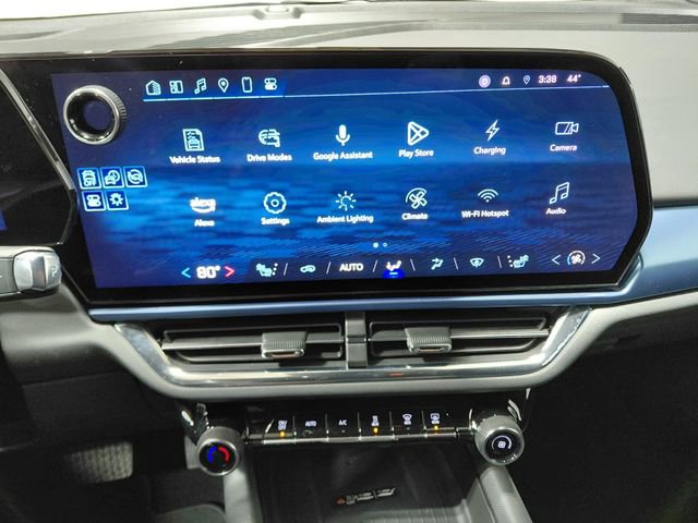 Used 2025 Chevrolet Equinox EV LT w/ Convenience Package image 39