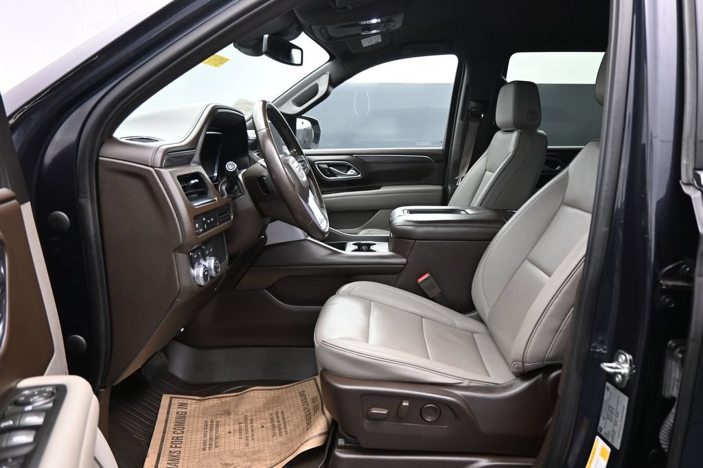 Used 2023 GMC Yukon SLT AWD/4WD image 9