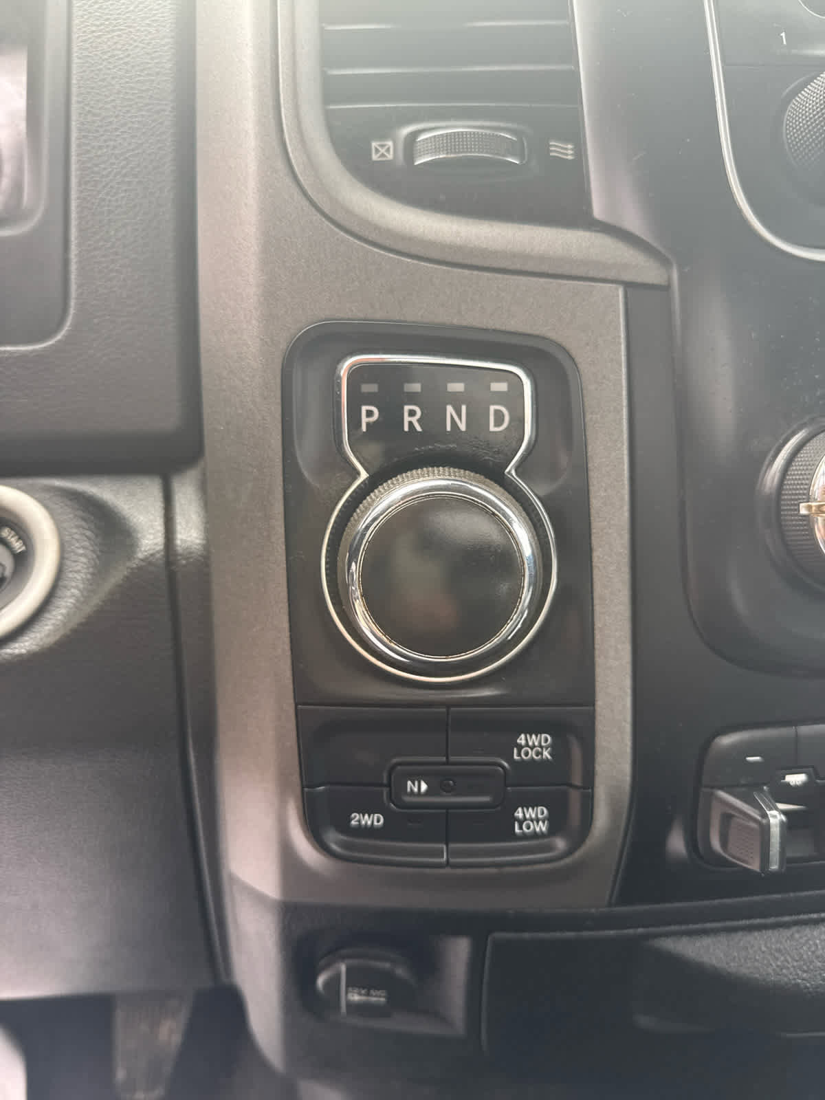 Used 2015 RAM 1500 Express image 12