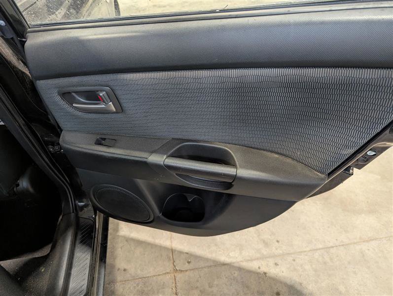 Used 2008 MAZDA MAZDA3 i Touring image 12