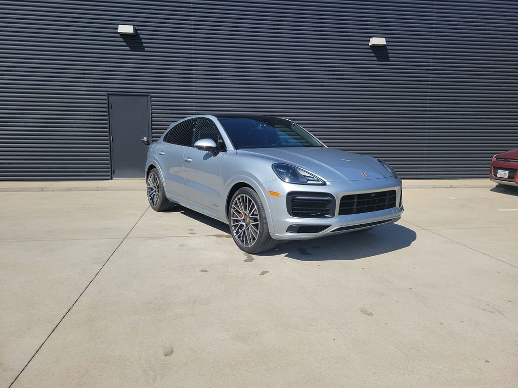 Certified 2022 Porsche Cayenne GTS AWD/4WD image 8