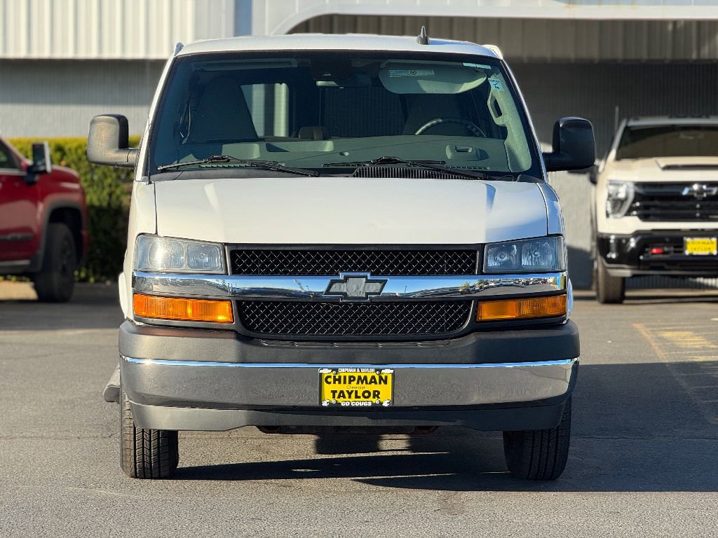 Used 2021 Chevrolet Express 3500 LT w/ LT Preferred Equipment Group image 16
