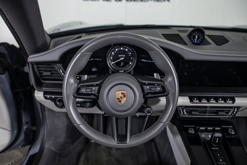 Used 2024 Porsche 911 Carrera GTS image 27