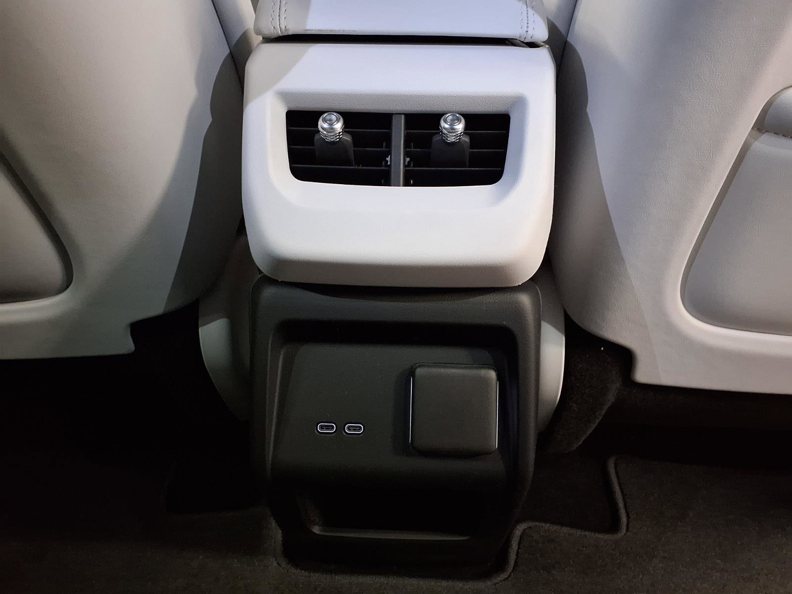 Certified 2026 Cadillac Optiq Sport 1 RWD image 13
