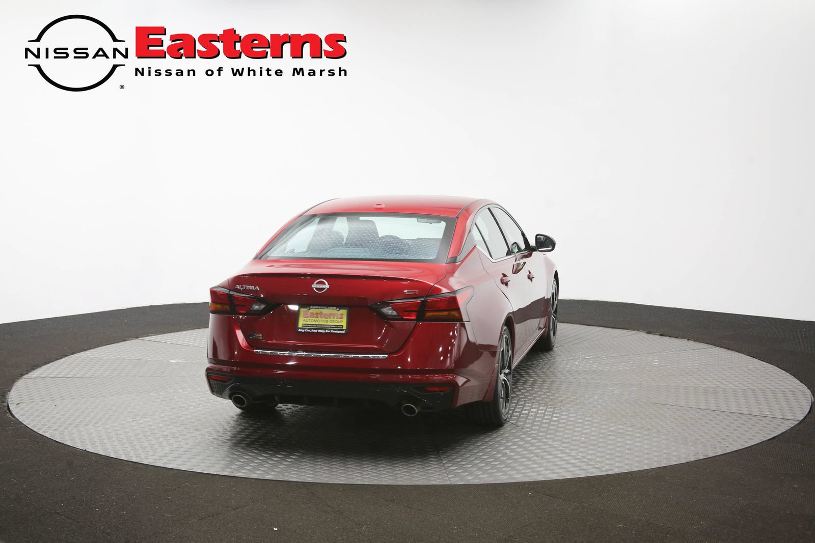 Used 2023 Nissan Altima 2.5 SR w/ SR Premium Package FWD image 38
