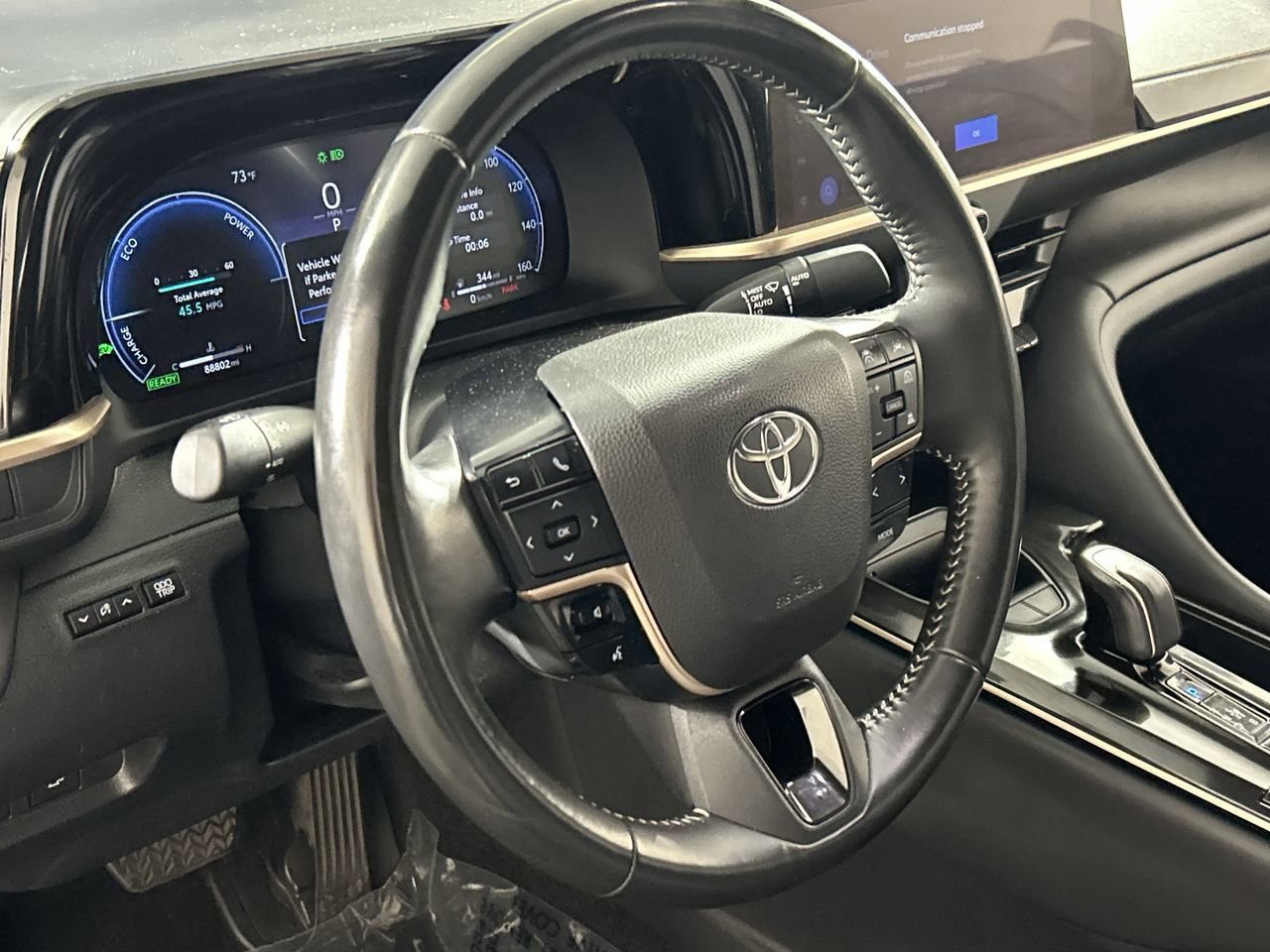 Used 2024 Toyota Crown Limited image 13