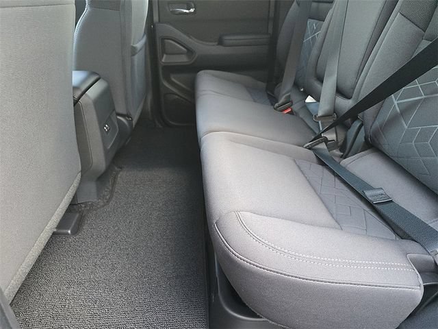 New 2026 Nissan Frontier SV w/ Tow Package AWD/4WD image 21