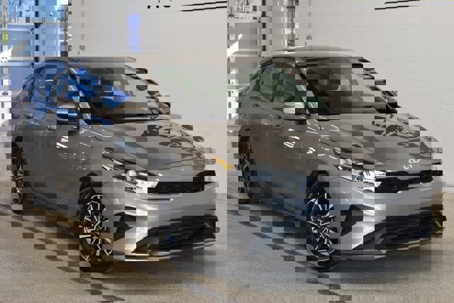 Used 2024 Kia Forte LXS image 1