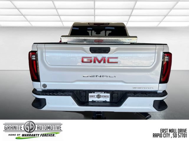 Used 2025 GMC Sierra 2500 Denali w/ Denali Reserve Package AWD/4WD image 5