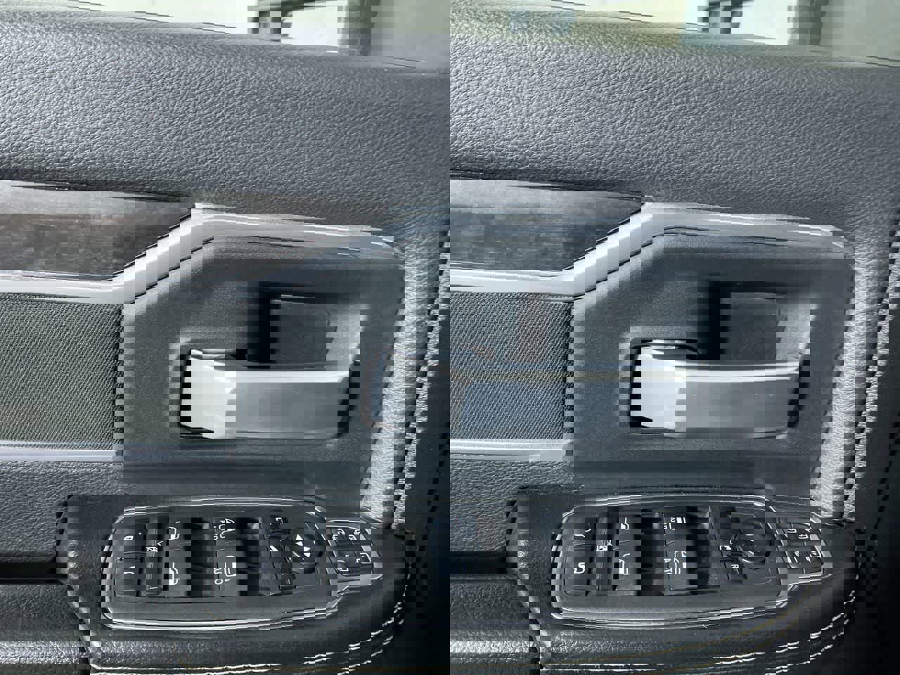 Used 2024 RAM 2500 Big Horn image 19