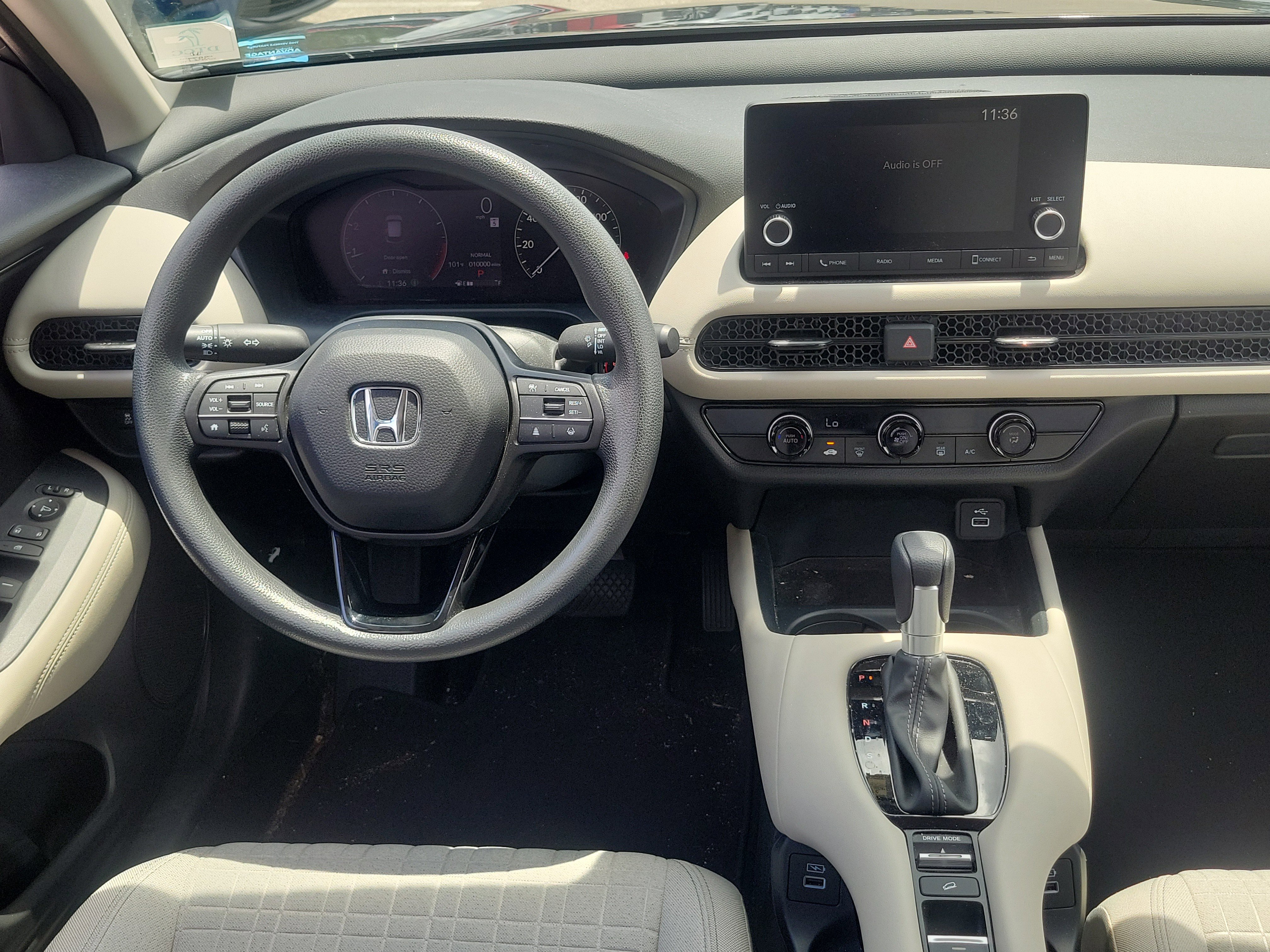 Used 2023 Honda HR-V LX image 17