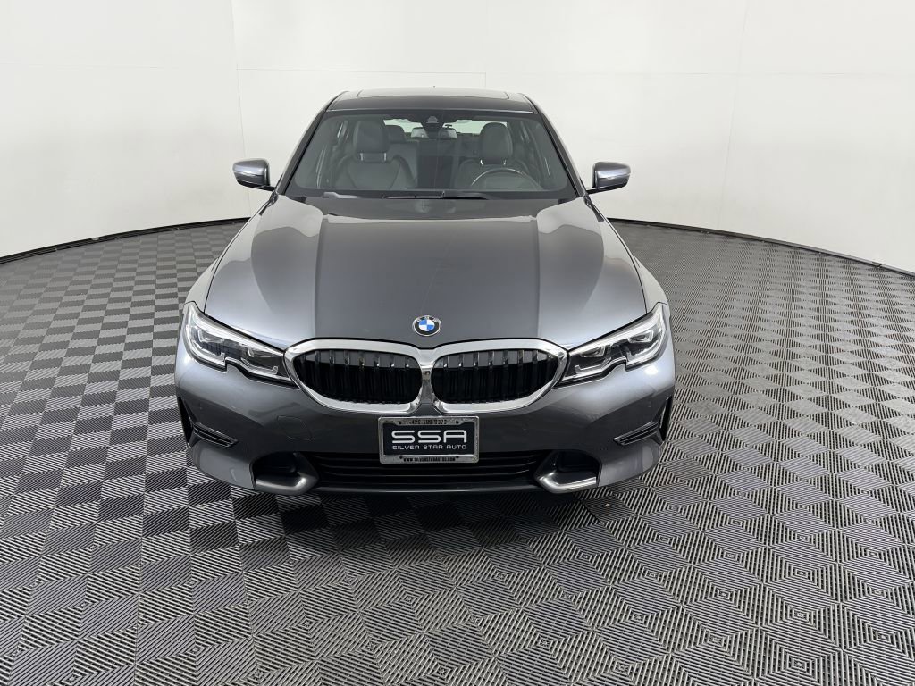 Used 2021 BMW 330i xDrive Sedan w/ Premium Package image 2