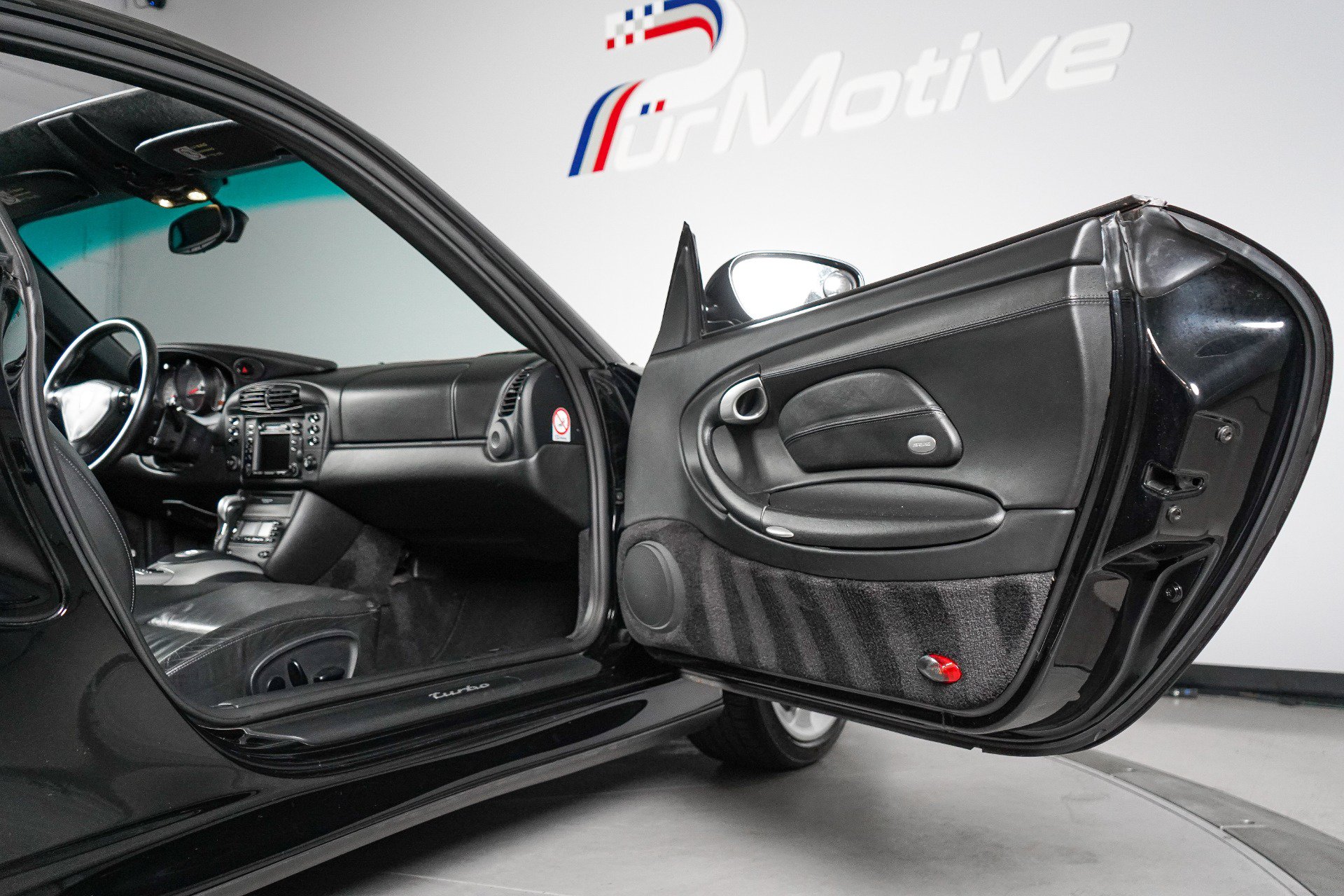 Used 2001 Porsche 911 Turbo AWD/4WD image 46