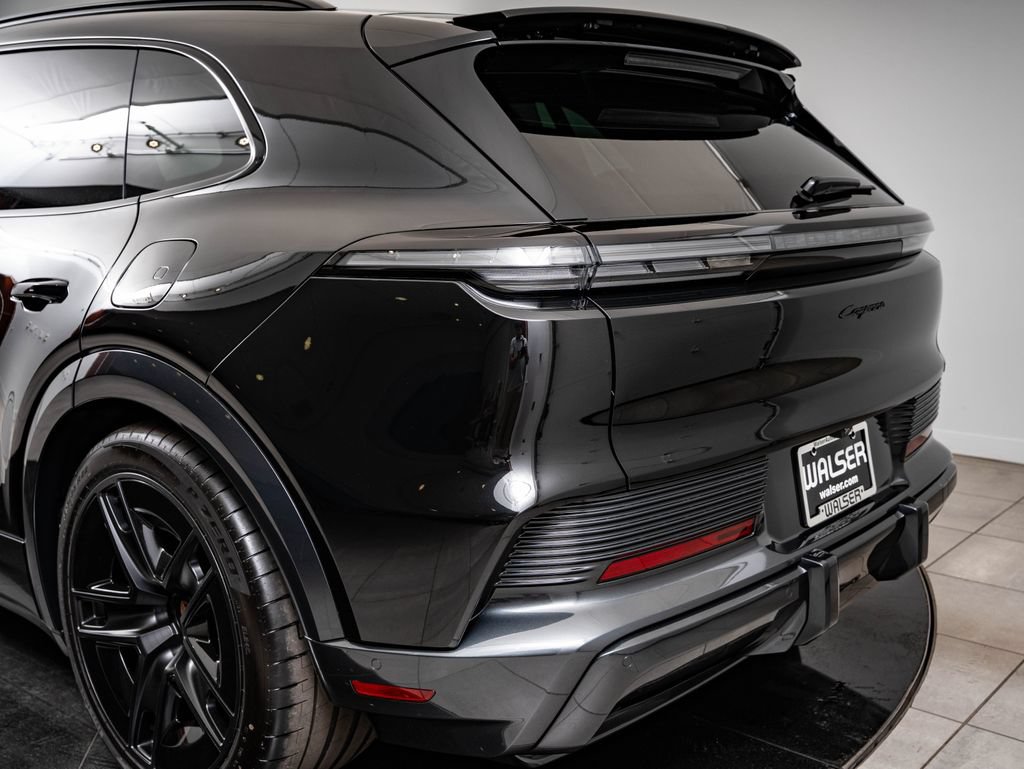 New 2026 Porsche Cayenne Electric AWD/4WD image 21