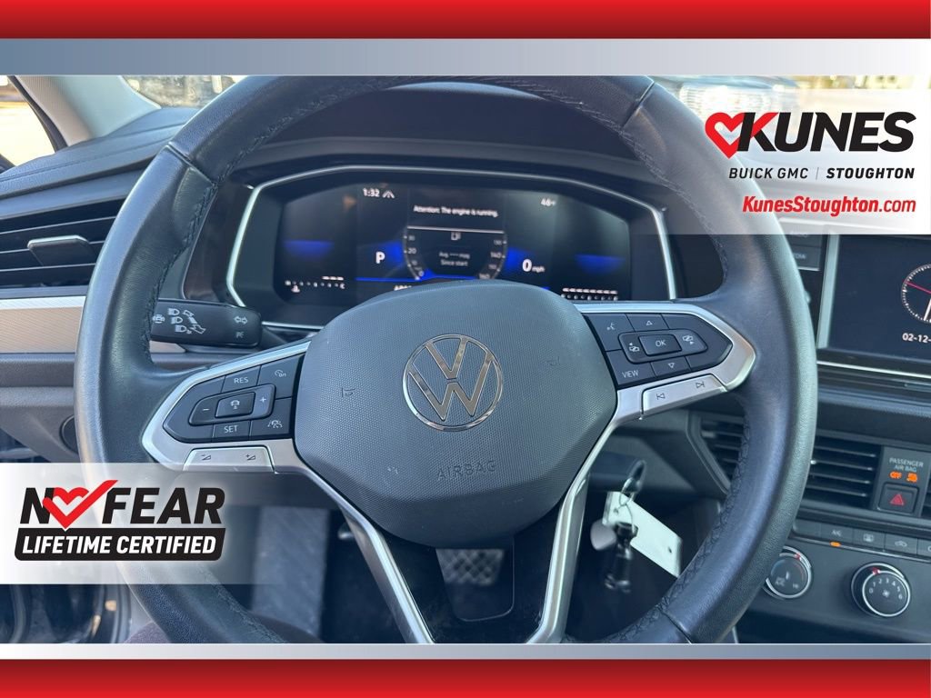 Used 2024 Volkswagen Jetta S image 23