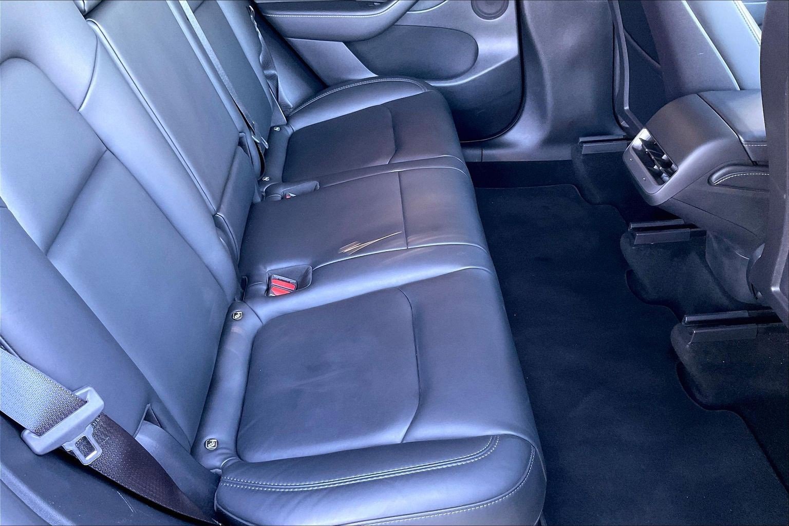 Used 2022 Tesla Model Y Performance image 21