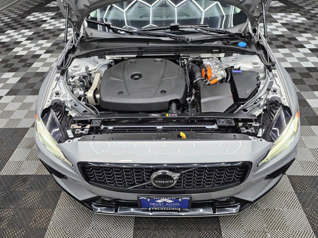 Used 2023 Volvo S60 T8 Plus AWD/4WD image 41