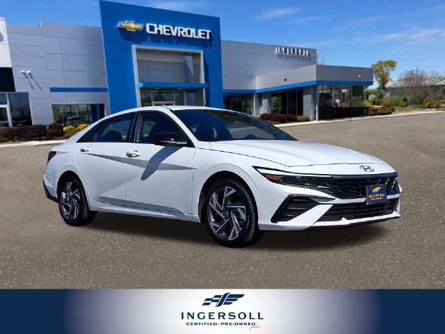 Used 2025 Hyundai Elantra Sport