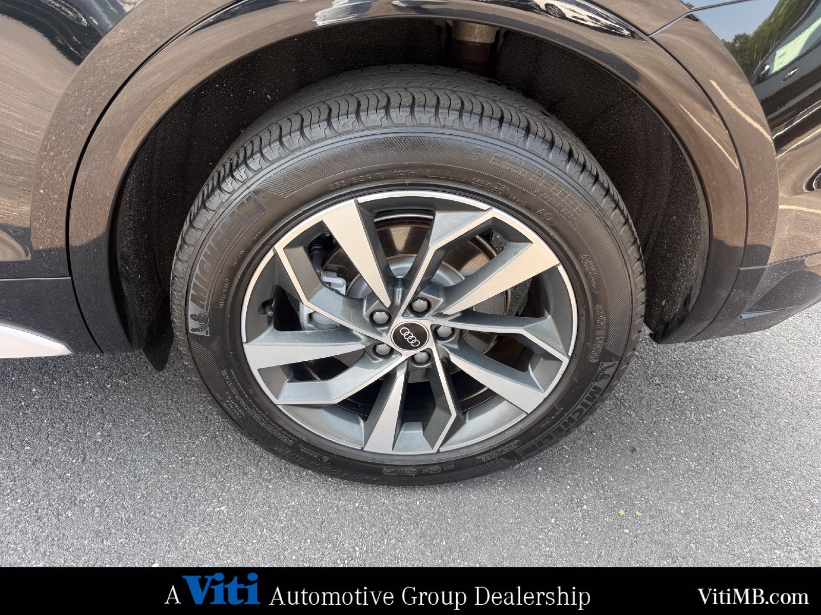 Used 2021 Audi Q5 2.0T Premium Plus w/ Premium Plus Package AWD/4WD image 13