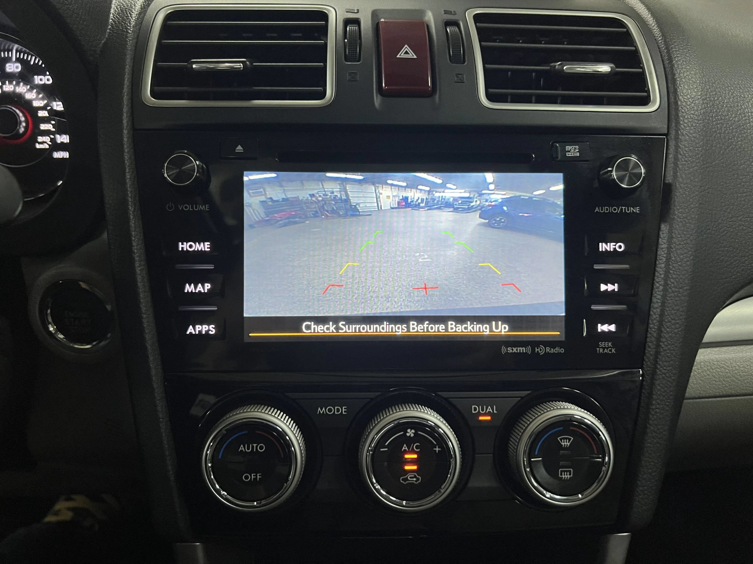 Used 2016 Subaru Forester 2.5i Touring w/ Eyesight & Navigation System AWD/4WD image 33