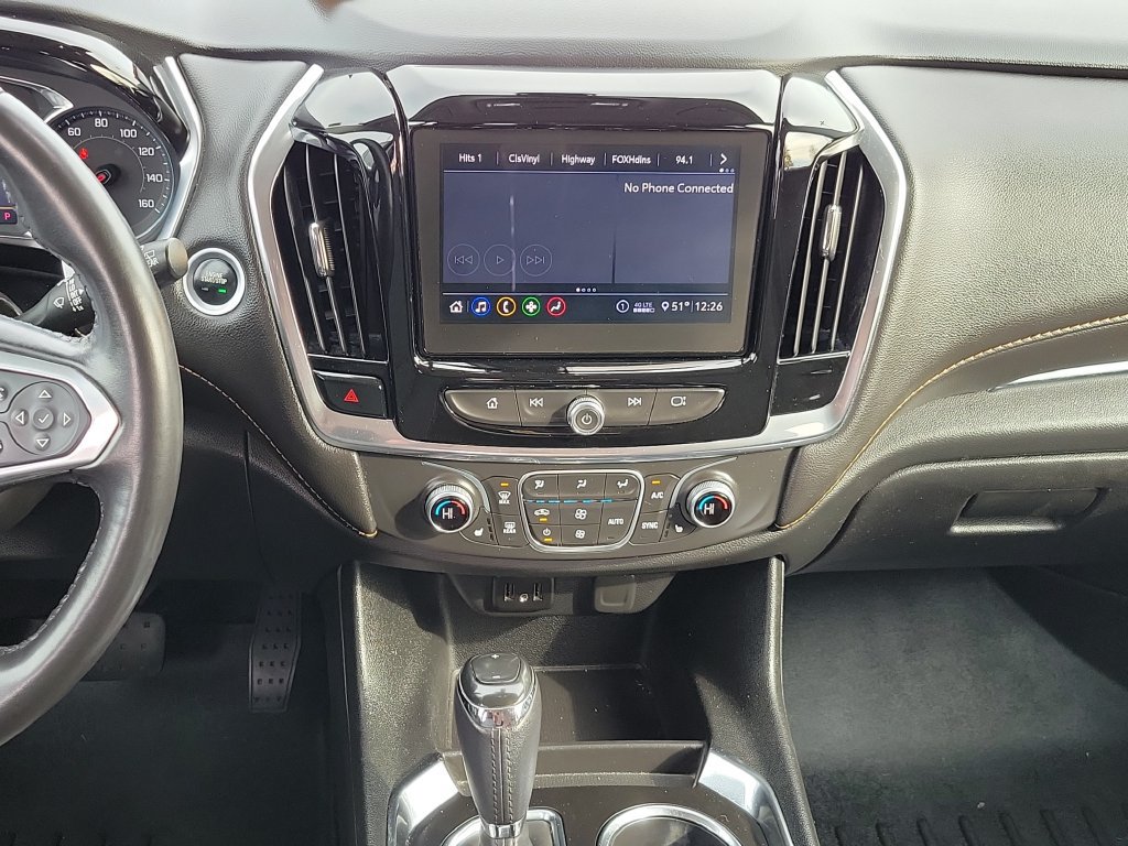 Used 2020 Chevrolet Traverse LT w/ LPO, Floor Liner Package AWD/4WD image 32
