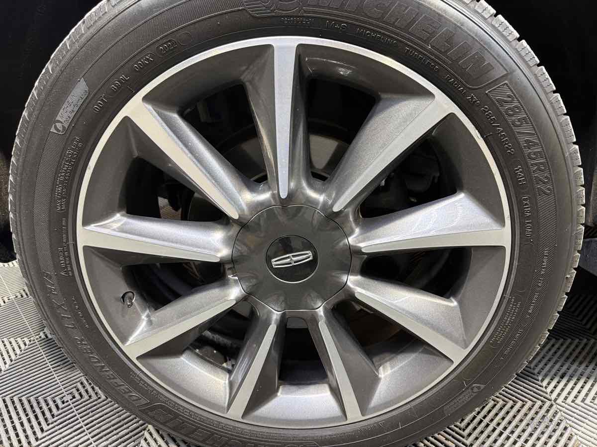 Used 2017 Lincoln Navigator Reserve image 33