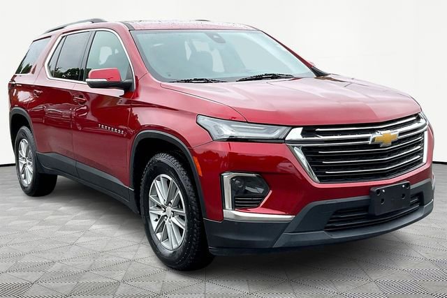 Used 2023 Chevrolet Traverse LT