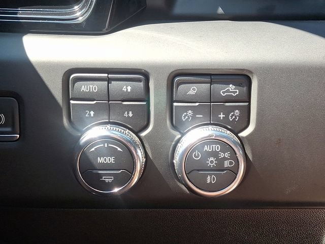Used 2022 GMC Sierra 1500 AT4 w/ AT4 Premium Package AWD/4WD image 23