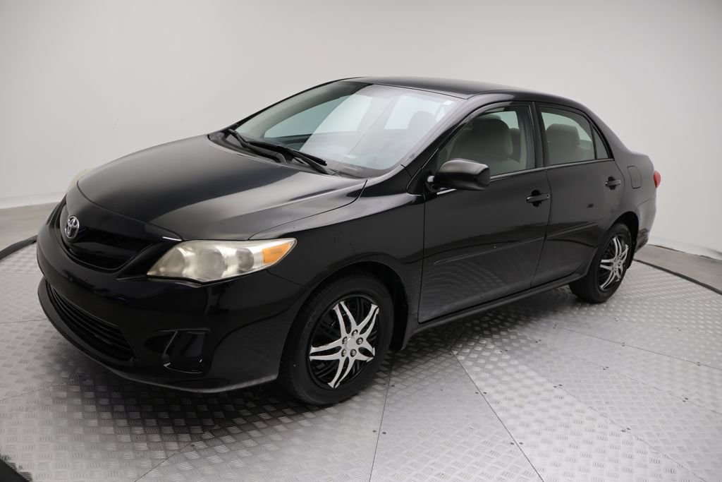 Used 2012 Toyota Corolla LE image 1