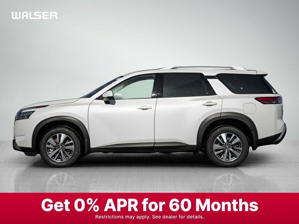 New 2025 Nissan Pathfinder SL image 4