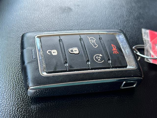 Used 2022 Jeep Grand Cherokee L Limited image 37