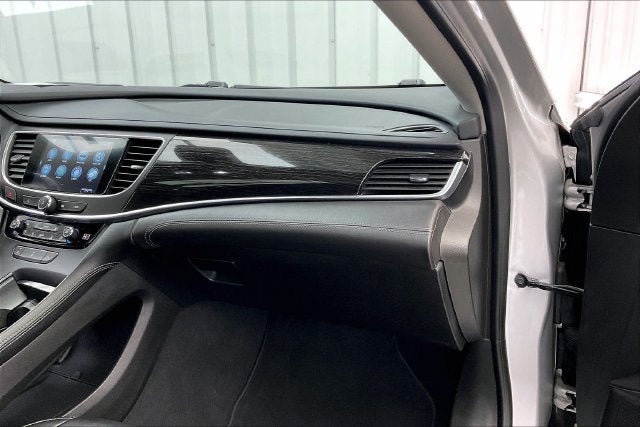 Used 2018 Buick LaCrosse Premium w/ Sun and Shade Package FWD image 18