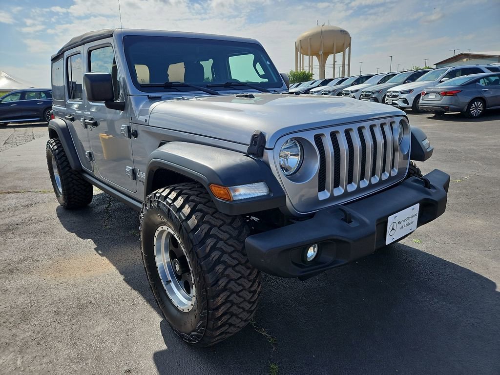 Used 2018 Jeep Wrangler Unlimited Sport AWD/4WD image 11
