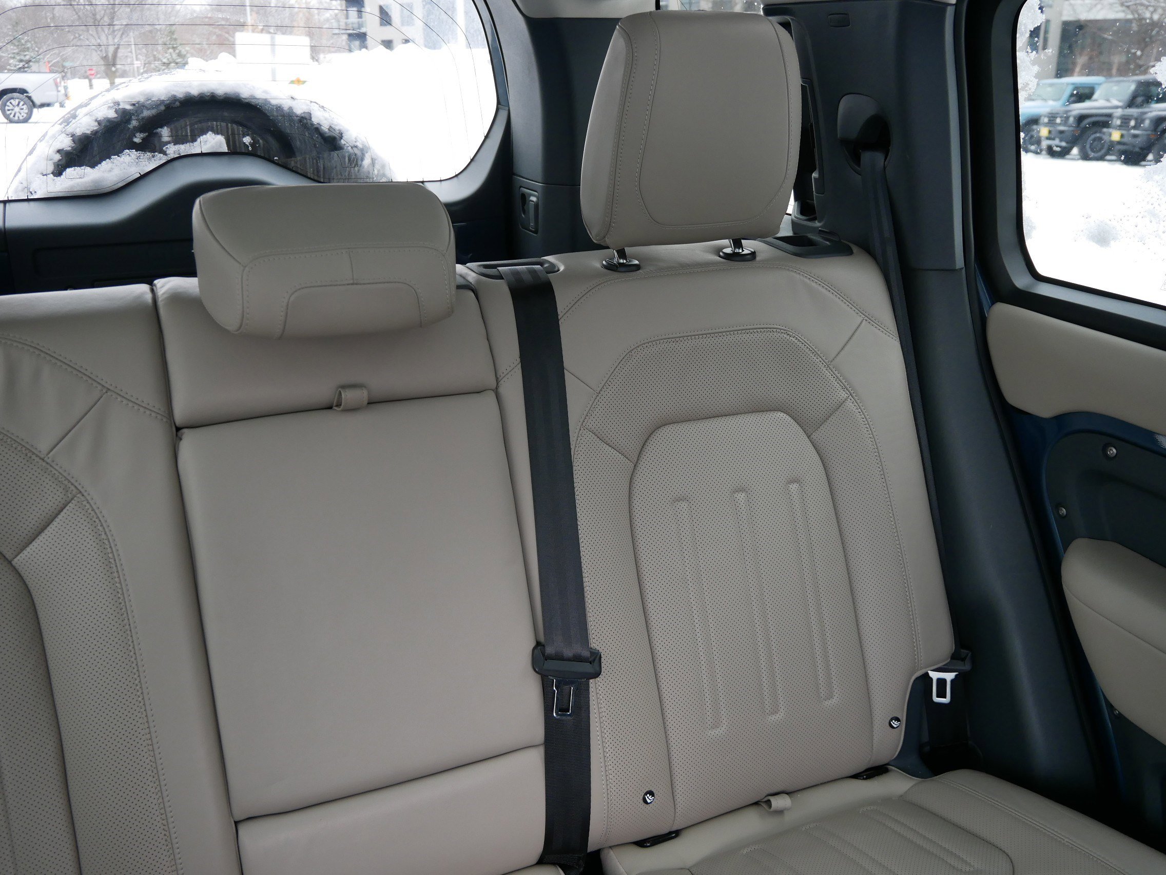 Used 2020 Land Rover Defender 110 image 14